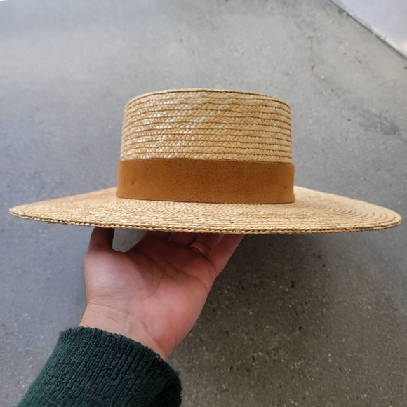 Straw hat - Picture 2 of 4